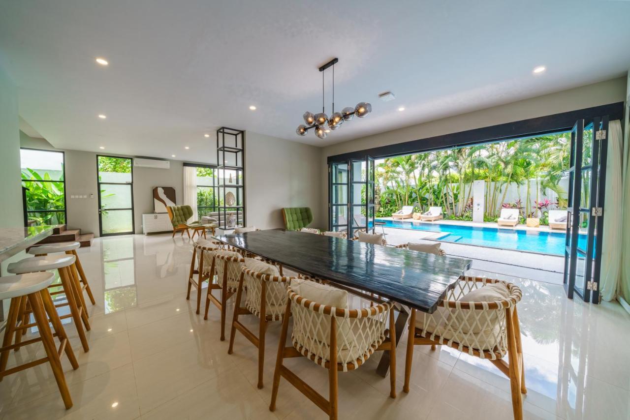 Villa Okenada - Modern 5-Bedroom Pool Villa In Berawa! Canggu Exterior foto